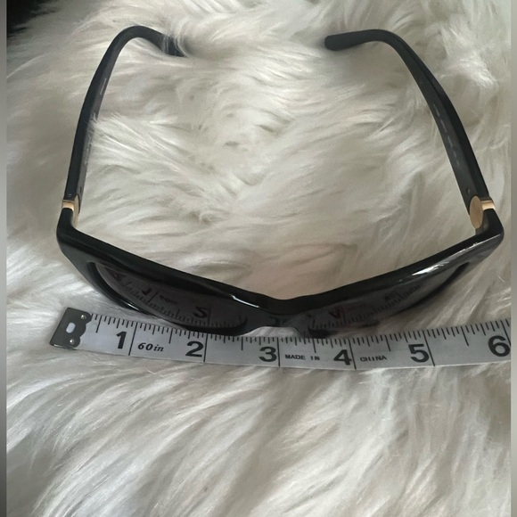 Tury Burch Women’s Black Sunglasses
TY 7088 - Picture 3 of 9